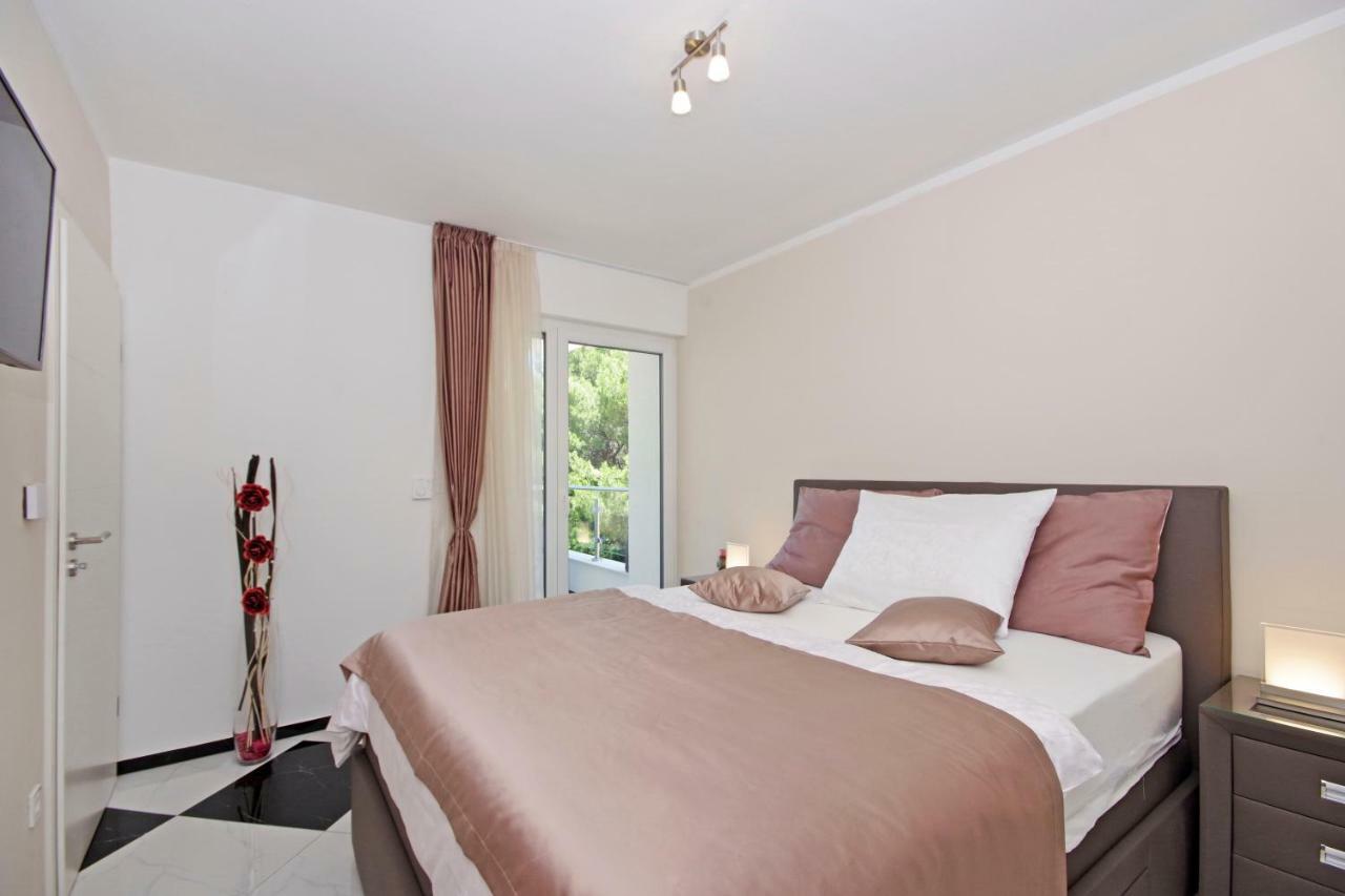 Villa Inis Makarska Esterno foto
