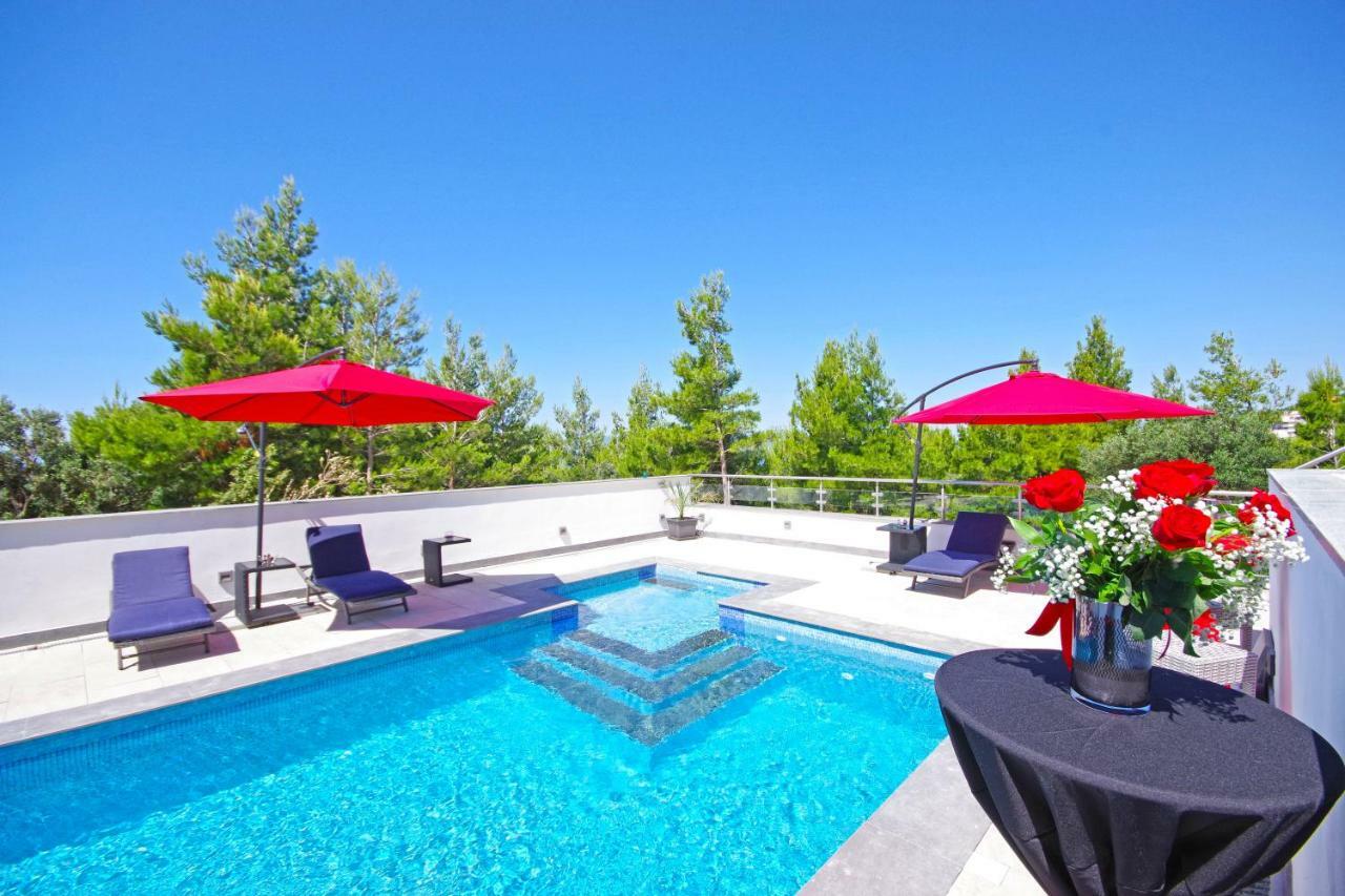 Villa Inis Makarska Esterno foto