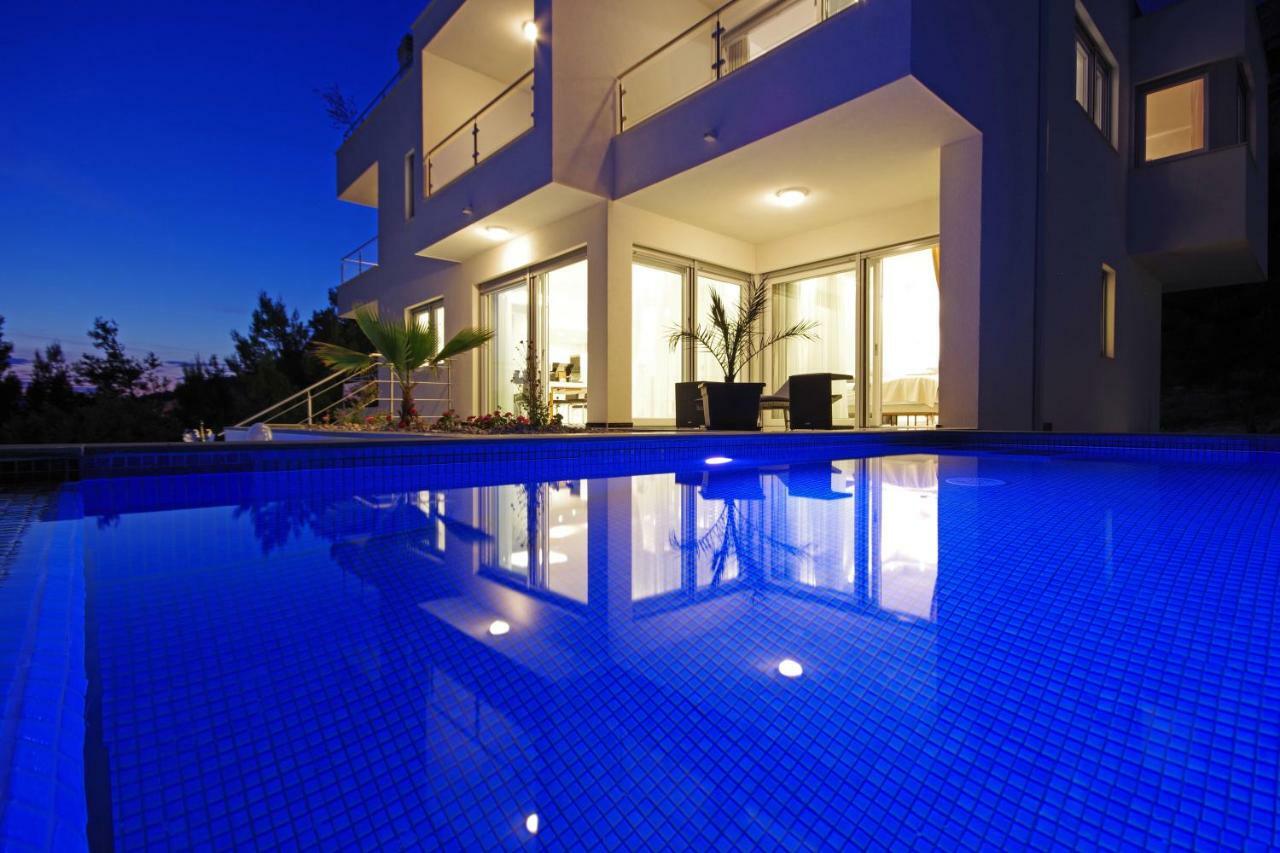 Villa Inis Makarska Esterno foto