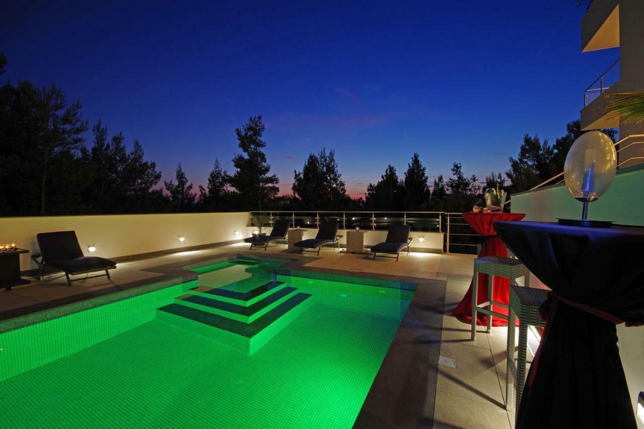 Villa Inis Makarska Esterno foto